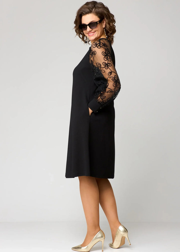 Edris | Sophisticated Lace Gown